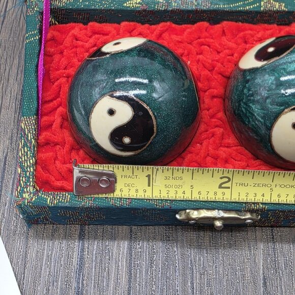 Chinese Baoding Health Balls Yin Yang Chimes Cloisonné Boxed Set De Stress Gift - Picture 9 of 12